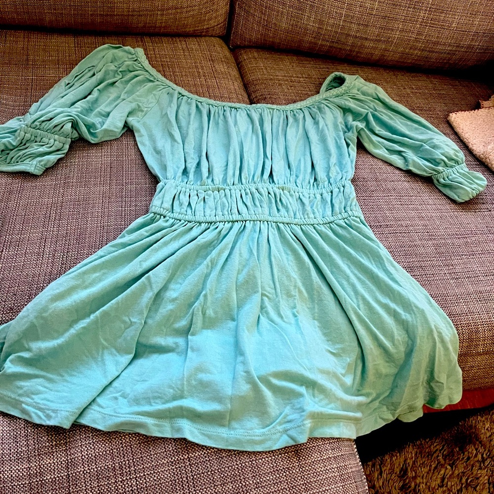 Peasant style top. Super cute! Worn a few times. Medium